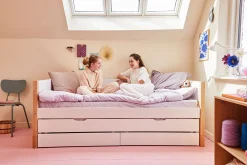 Daybed med udtræksseng og to skuffer
