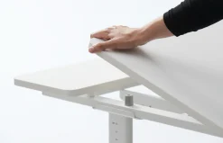 EVO skrivebord - frontvipning